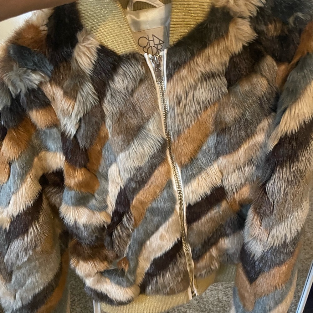 Chaser faux fur jacket zip up small with pockets